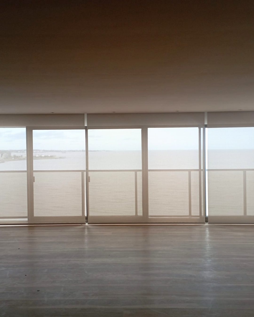 Roller Screen Panama Plus 5 HD